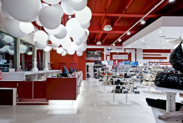 Negozio calzature e accessori