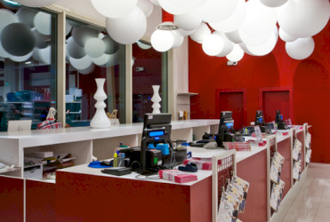 Negozio calzature e accessori